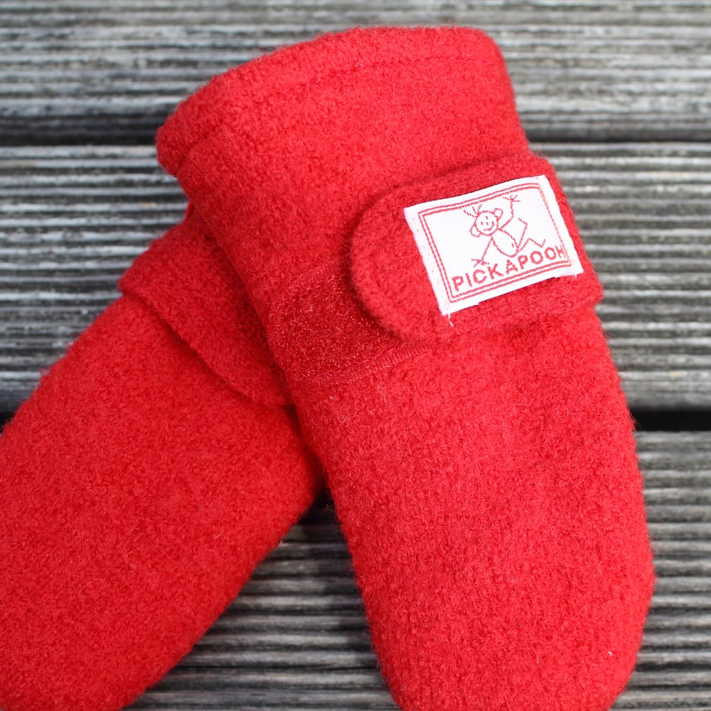 Gloves made of boiled wool red Gloves made of boiled wool red