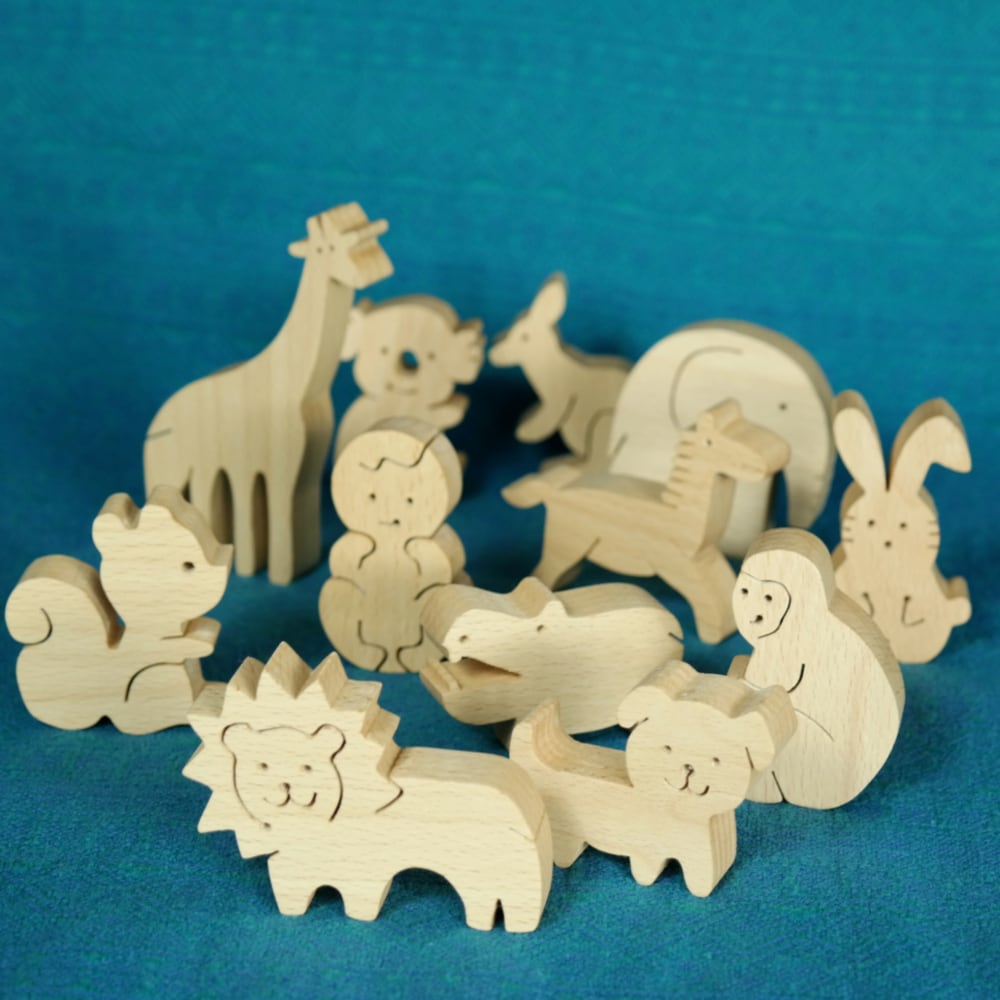Holzfiguren Holzfiguren