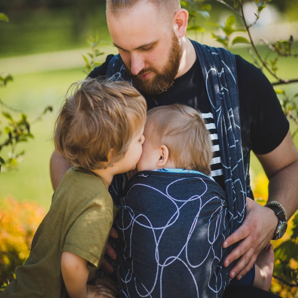 Babytragetuch Ellipsen schwarz-ecru, 2. Wahl Babytragetuch Ellipsen schwarz-ecru, 2. Wahl