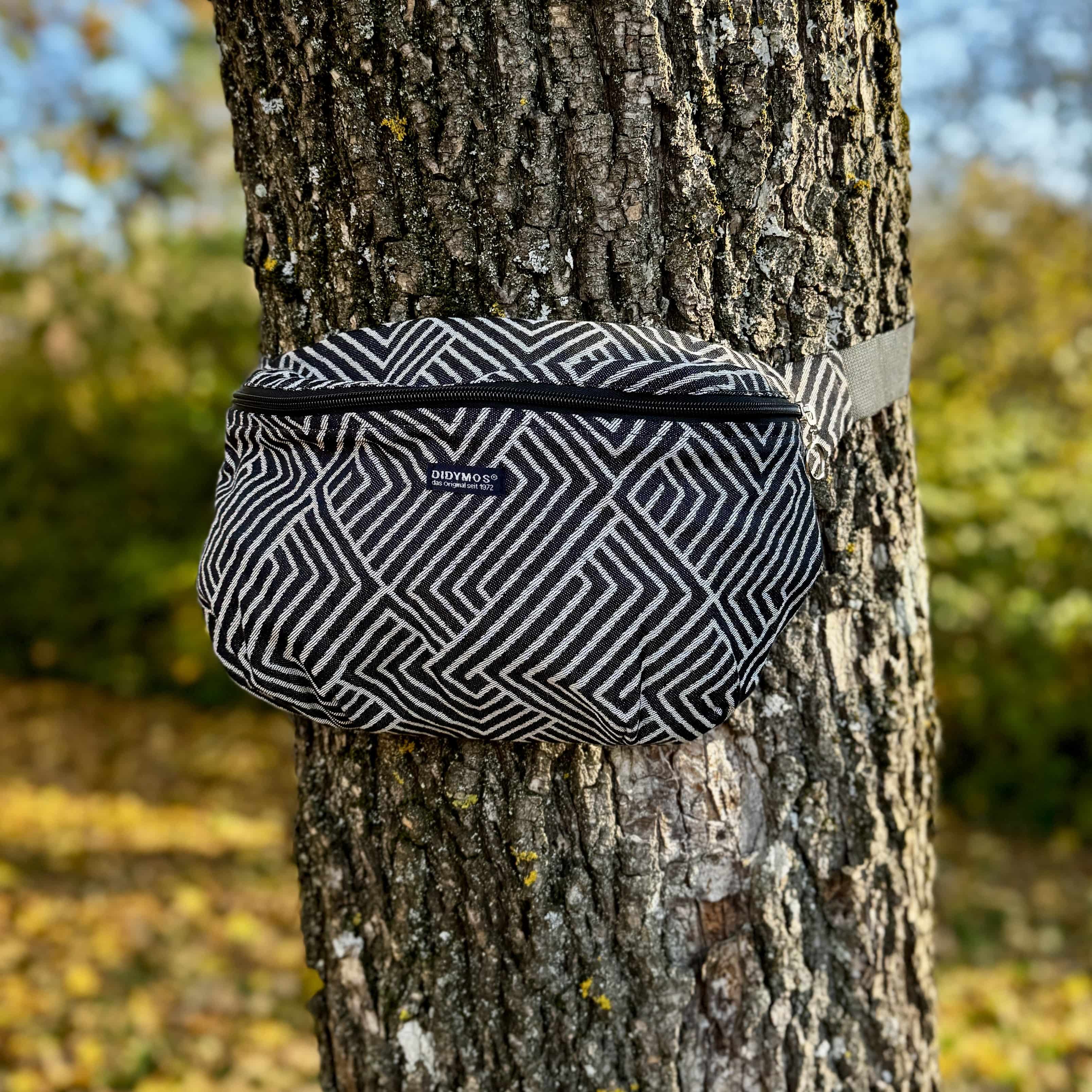 Moon Bag Metro Monochrom Moon Bag Metro Monochrom