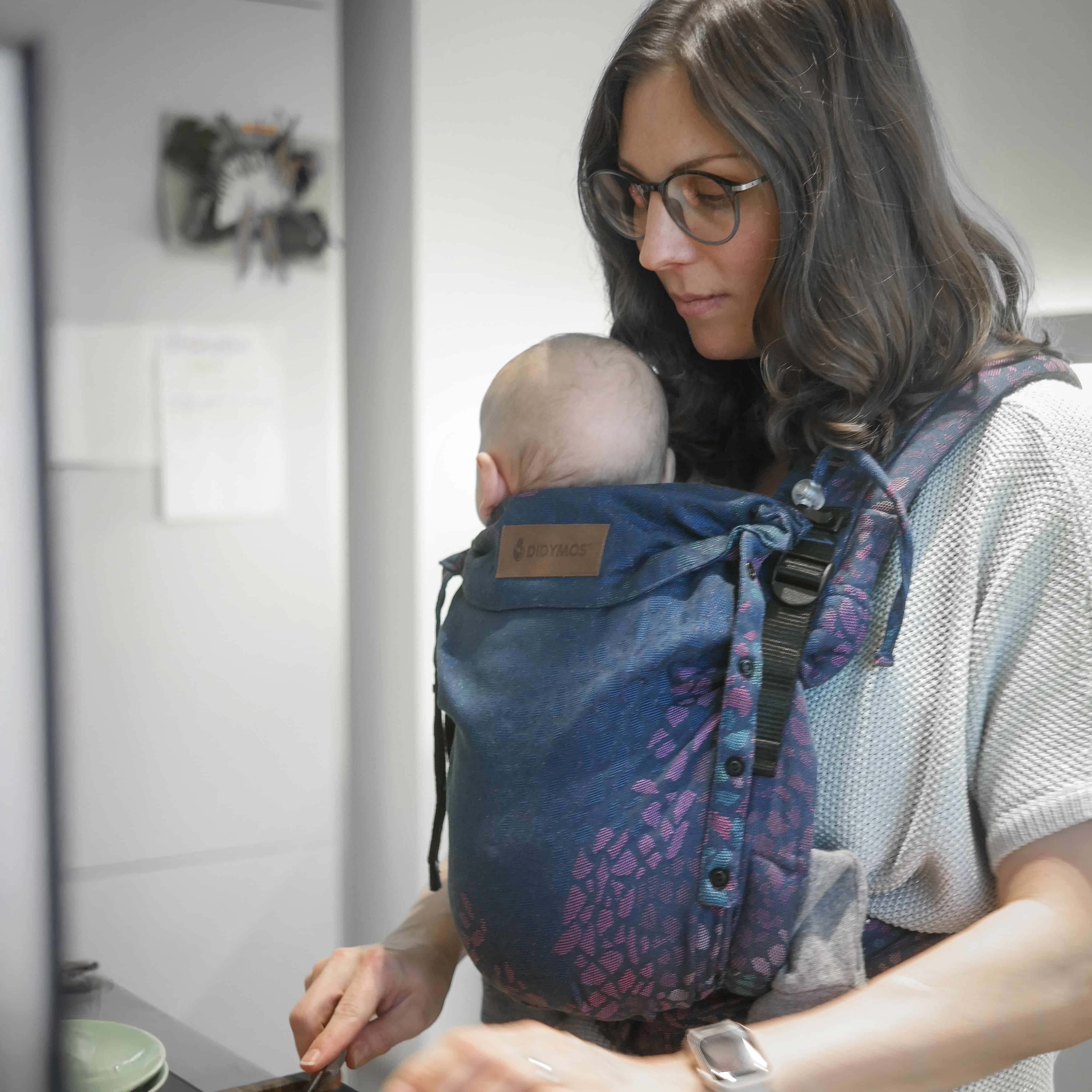 DidyFlow Babytrage Mosaik Sparks in the Dark