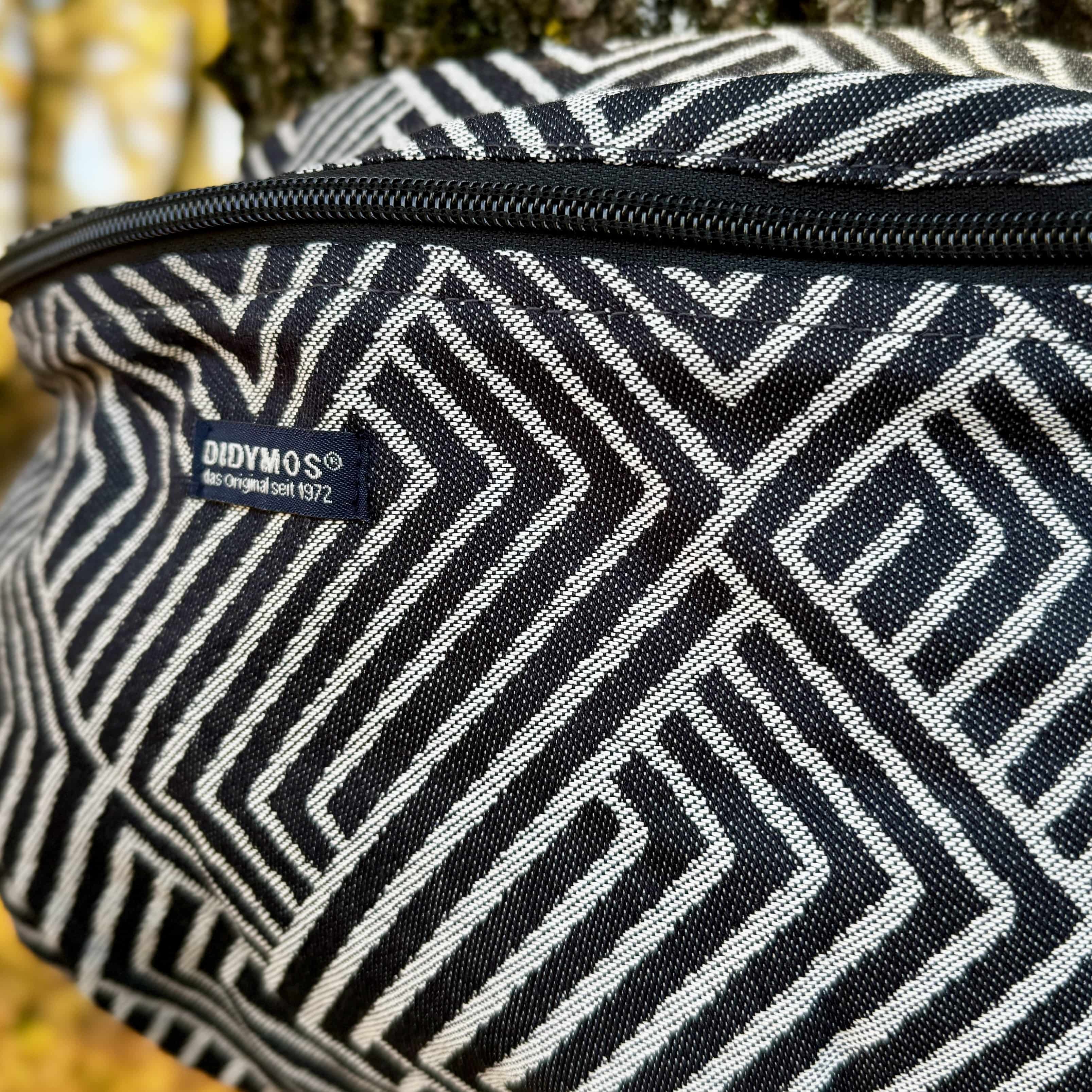 Moon Bag Metro Monochrom Moon Bag Metro Monochrom