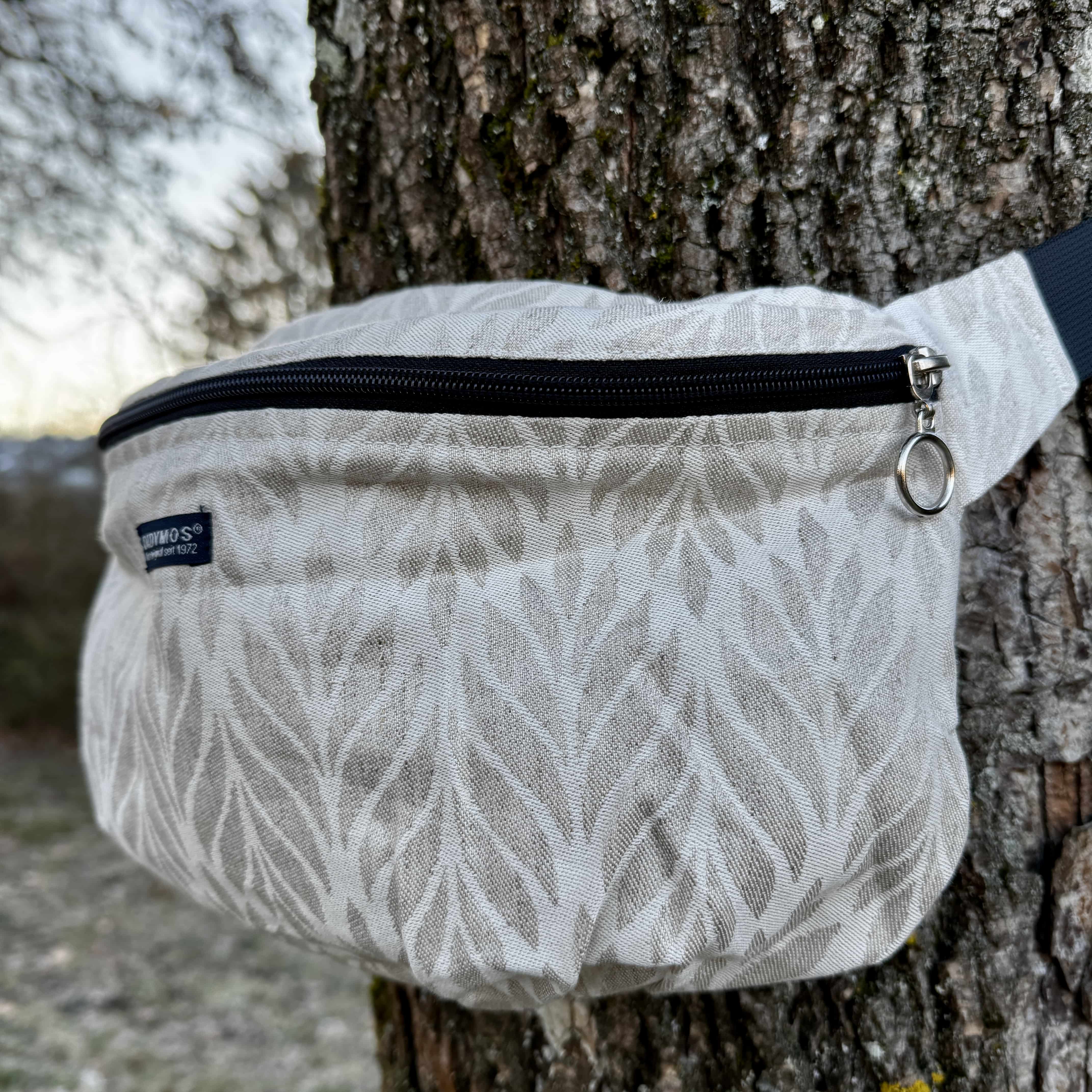 Moon Bag Trias Creme Linen Moon Bag Trias Creme Linen