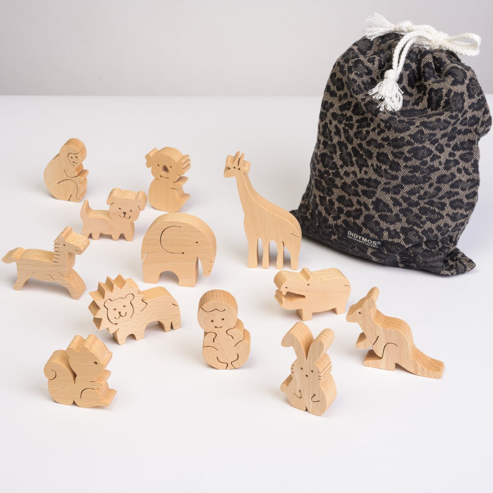 Holzfiguren Holzfiguren